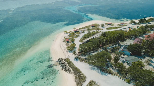 Luftaufnahme Der Paradiesinsel Maafushi Kaafu Atoll Mit Blauem Ozeanwasser Und — Stockfoto
