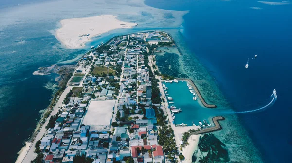 Aerial View Maafushi Kaafu Atoll Paradise Island Blue Ocean Water — Φωτογραφία Αρχείου