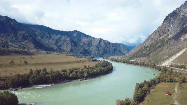 Video Riprese Aeree Dei Paesaggi Autunnali Del Fiume Montagna Sul — Video Stock