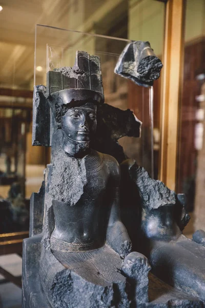 Statue Egizie Danneggiate Nel Museo Egizio Del Cairo Più Antico — Foto Stock