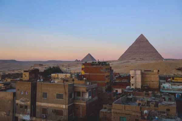 Чудовий Погляд Чуда Стародавнього Світу Великі Піраміди Гізи Під Блакитним — стокове фото