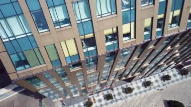 Endüstriyel dağcılık, yüksek binadaki işçiler 