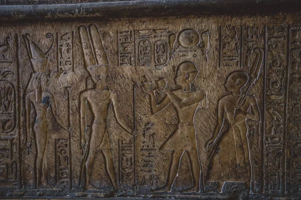 Kair Egipt Listopada 2021 Starożytne Egipskie Płyty Mury Hieroglifami Muzeum — Zdjęcie stockowe