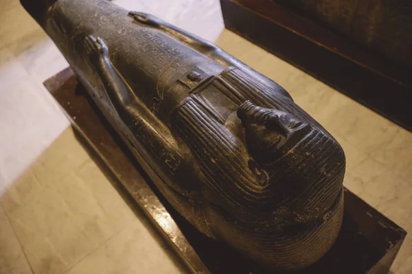 Caire Égypte Novembre 2021 Majestueux Sarcophage Antique Avec Symboles Hiéroglyphes — Photo
