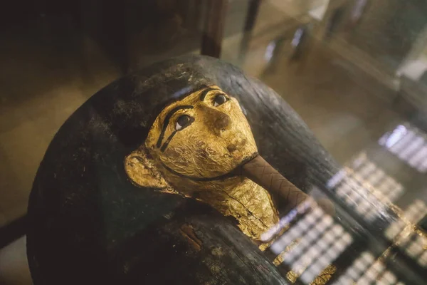 Cairo Egitto Novembre 2021 Maestoso Sarcofago Antico Con Simboli Geroglifici — Foto Stock