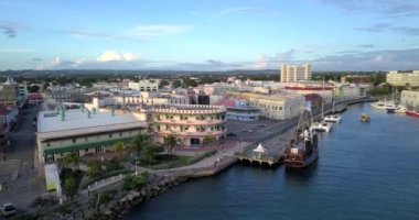 Bridgetown, Barbados şehir merkezinin hava manzarası