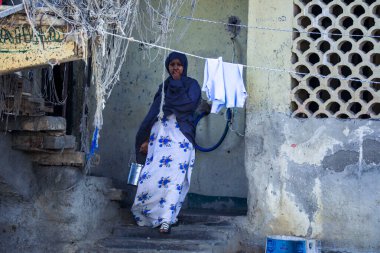 Berbera, Somaliland - 10 Kasım 2019: Berbera sokaklarında yerel halk