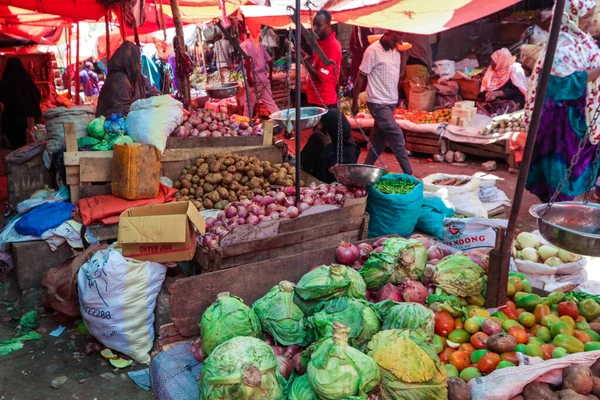 Hargeisa Somalilandia Noviembre 2019 Mercado Local Alimentos Con Los Diferentes — Foto de Stock