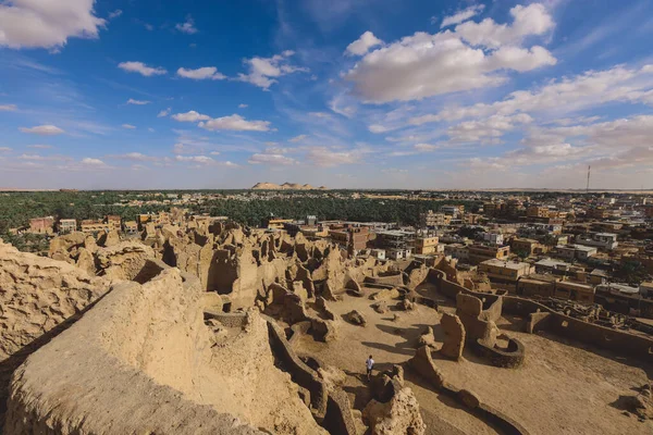 Panoramautsikt Över Sandstensmurarna Och Fornborgen Gammal Shali Bergsby Siwa Oasis — Stockfoto