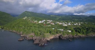 Guadeloupe 'daki Yeşil Göl' ün Hava Görüntüsü