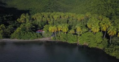 Guadeloupe 'daki Yeşil Göl' ün Hava Görüntüsü