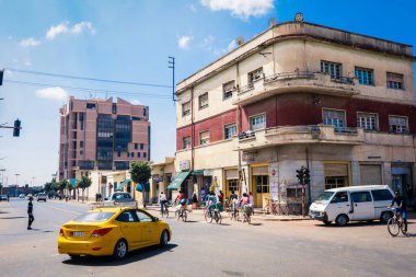 Asmara, Eritre - 02 Kasım 2019: Asmara Merkez Caddesi 'ndeki Yerel Halkın Günlük Yaşamı