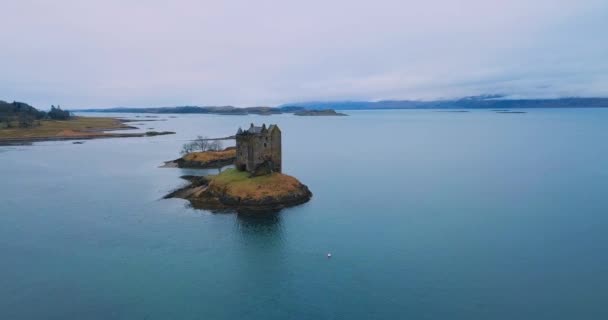 Αεροφωτογραφία Του Castle Stalker Στη Σκωτία — Αρχείο Βίντεο