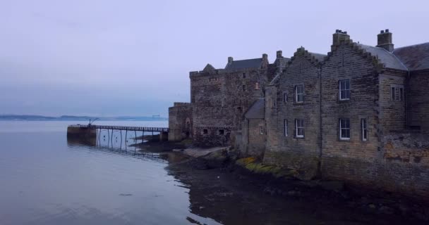 Αεροφωτογραφία Του Blackness Castle Στη Σκωτία — Αρχείο Βίντεο