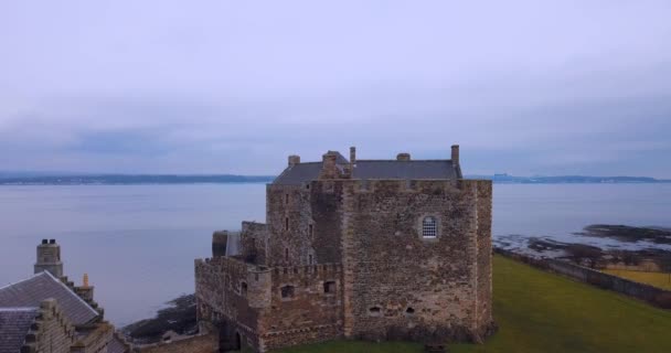 Vista Aérea Del Castillo Blackness Escocia — Vídeos de Stock