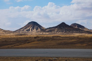 Kara Çöl 'deki Sandy Hills Panoramik Manzarası, Mısır' ın Farafra Oasis kentindeki Ulusal Park 'tır.