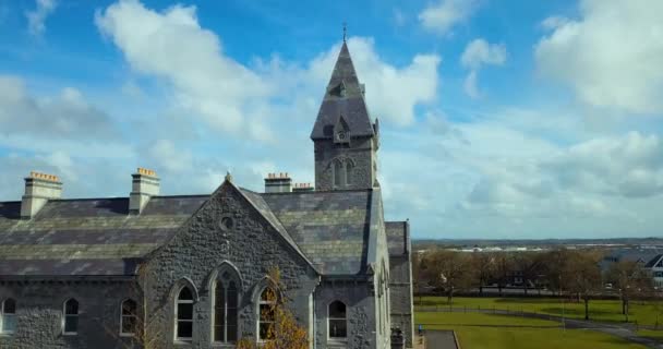 Bela Arquitetura Ennis Irlanda Aerial — Vídeo de Stock