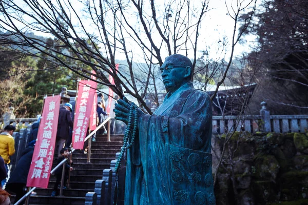 Itsukushima Japão Janeiro 2020 Estátua Pedra Perto Templo Budista — Fotografia de Stock