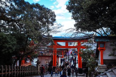 Kyoto, Japonya - 3 Ocak 2020: Fushimi Inari Tapınağı 