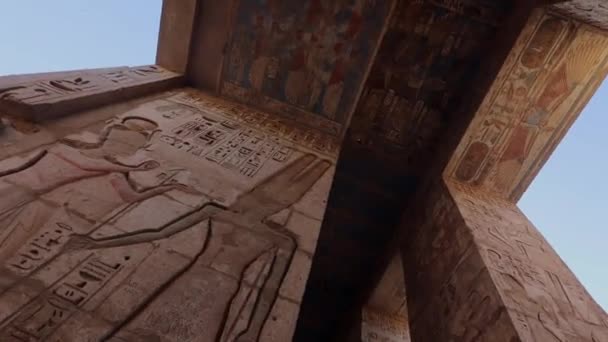 Mısır Luxor Daki Medinet Habu Tapınağı Nda Kemer — Stok video