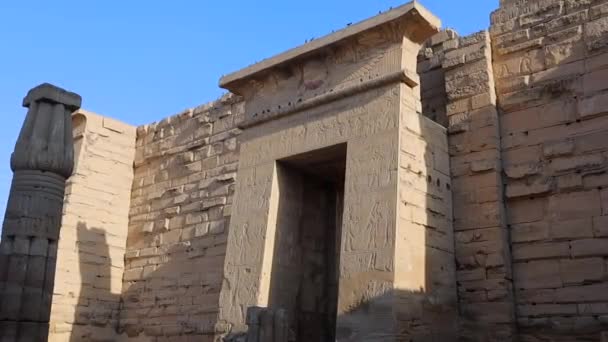 Boog Bij Medinet Habu Tempel Luxor Egypte — Stockvideo