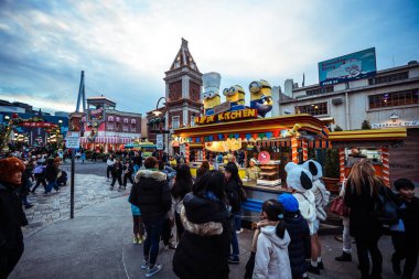 Osaka, Japonya - 11 Ocak 2020 Evrensel Stüdyo Japonya 'da Parlak ve Renkli Minyonlar Dünyası