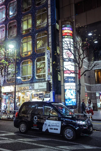 Tokyo Japan Januari 2020 Japanska Bilar Och Taxi Den Upplysta — Stockfoto