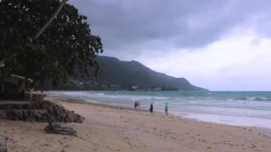 Seyşeller 'deki Beau Vallon Plajı