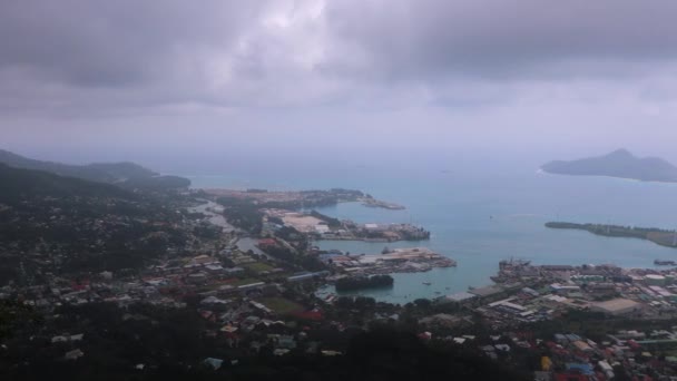 Pemandangan Pulau Mahe Dalam Kabut Seychelles — Stok Video