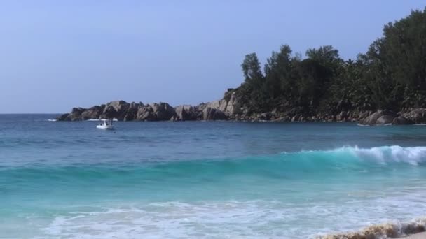 Wilder Leerer Strand Auf Den Seychellen — Stockvideo