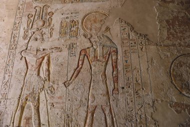 Mısır 'ın Lüksemburg kentindeki Krallar Vadisi' ndeki Firavun Mezarları 'nın içindeki Antik Mısır Çizimleri