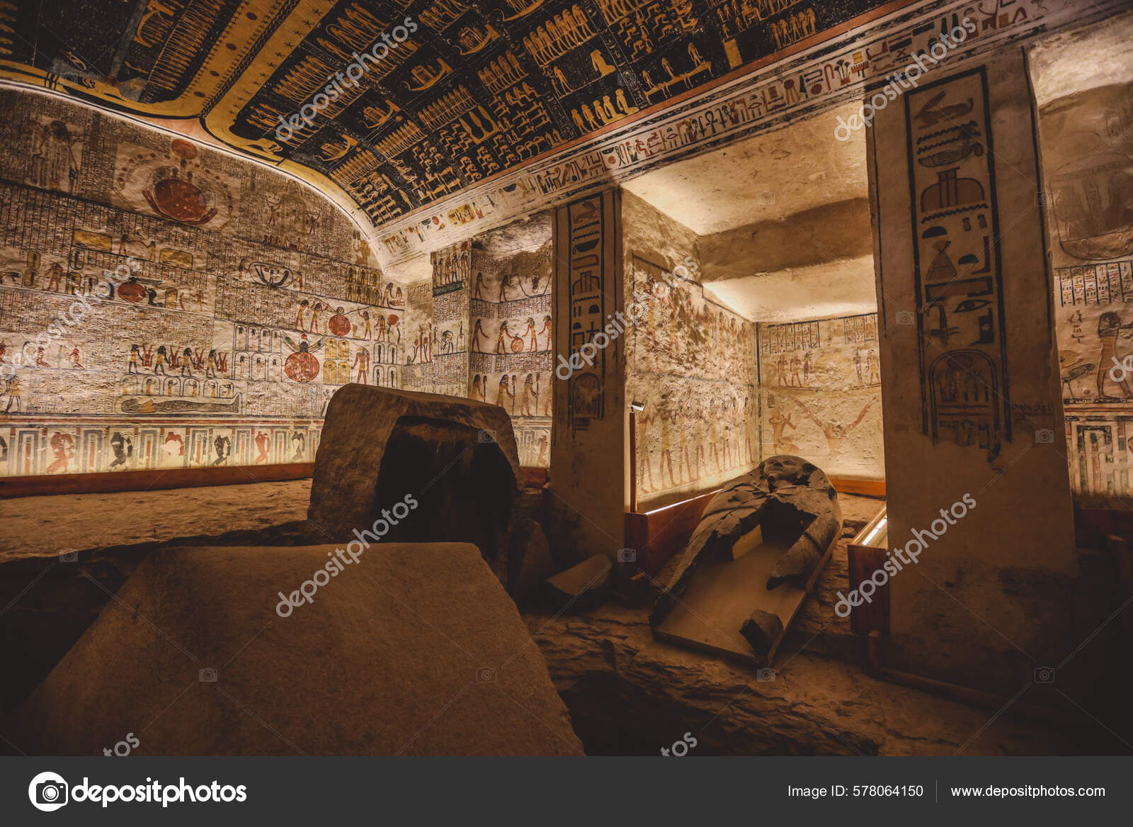 Den Hvite Steinens Sarkofag Innsiden Oldtidens Egypts Kongenes Dal Luxor –  stockfoto © DavePrimov #578064150, image size:1600x1167
