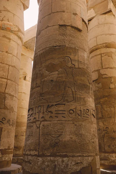 Luxor Egypten November 2020 Forntida Massiva Kolumner Karnak Temple Complex — Stockfoto