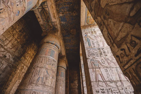 エジプト ルクソール近くのラムセス3世のメディネ ハブ霊廟の古代エジプトの図面 — ストック写真