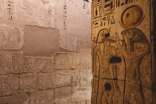 Starověké Egyptské Kresby Medinetu Habu Márnice Chrám Ramesses Iii Poblíž — Stock fotografie