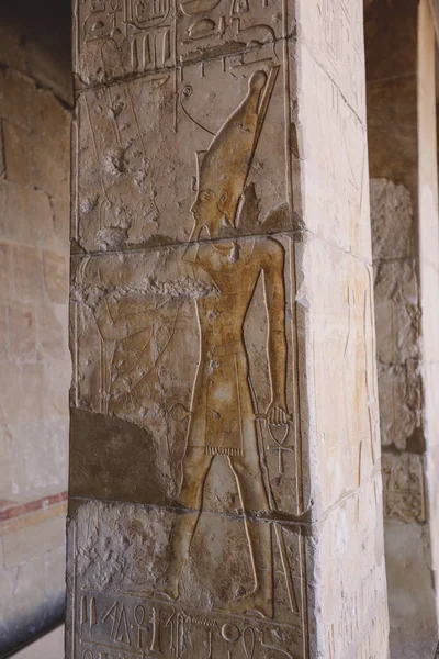 Luxor Egypt November 2020 Ancient Egyptian Drawing Walls Mortuary Temple — Stock Photo, Image