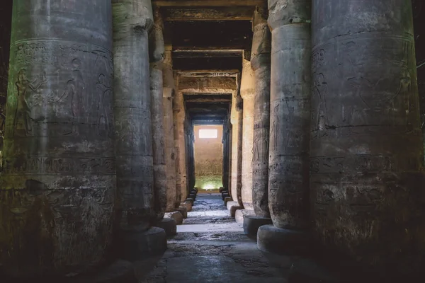 Antichi Pilastri Egizi Nel Tempio Seti Noto Anche Come Grande — Foto Stock