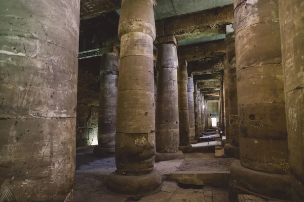 Pilares Egípcios Antigos Templo Seti Também Conhecido Como Grande Templo — Fotografia de Stock