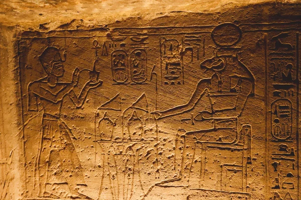 Starożytny Rysunek Egipski Murach Wielkiej Świątyni Abu Simbel Egipt — Zdjęcie stockowe