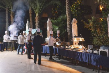 Mısır 'ın Marsa Alam Restoranı' nda self servis catering mutfağı