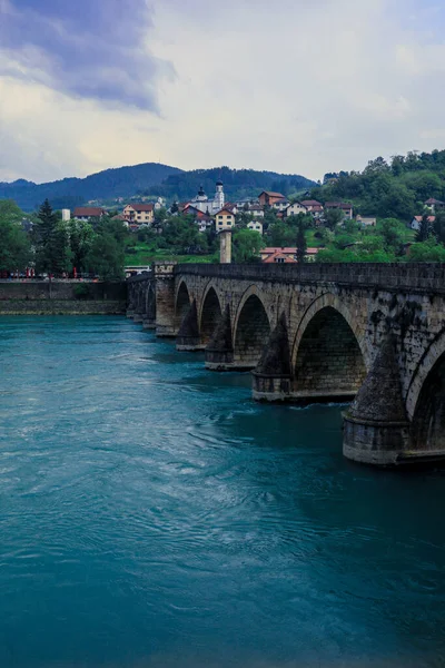 View Rainy Day Historic Mehmed Paa Sokolovi Bridge Bridge Viegrad — Φωτογραφία Αρχείου