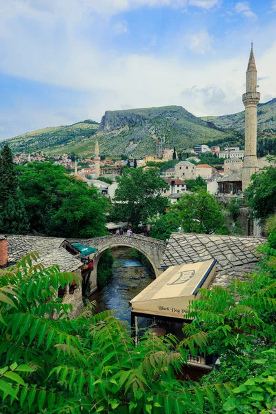 Panoramic View Spring Green Cityscape Mostar Bosnia Herzegovina — Fotografia de Stock