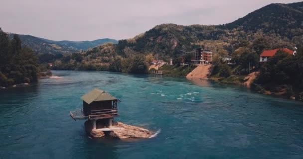 House Rock Drina River Serbia — 图库视频影像