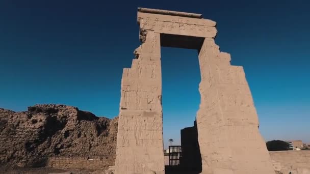 Exterior Ancient Egyptian Temple Dendera — Wideo stockowe