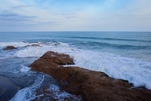 Powerful Waves Atlantic Ocean Ghana Cape Coast Coastline West Africa — ストック写真