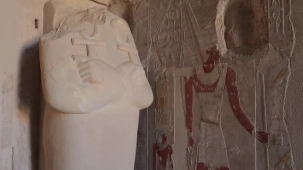 Statues Ancient Temple Hatshepsut Luxor Egypt — Stock video