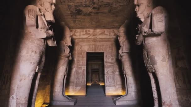 Interior Statues Abu Simbel Temple Egypt — стоковое видео