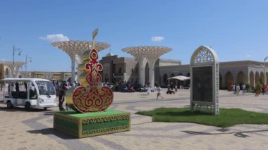 Modern Türkistan Merkezi, Kazakistan