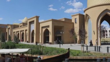 Modern Türkistan Merkezi, Kazakistan