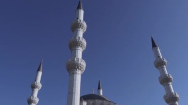 Kırgızistan, Bişkek 'teki Merkez Cami